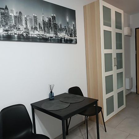 Apartamenty Wiktoryn 6A Warszawa Exteriör bild
