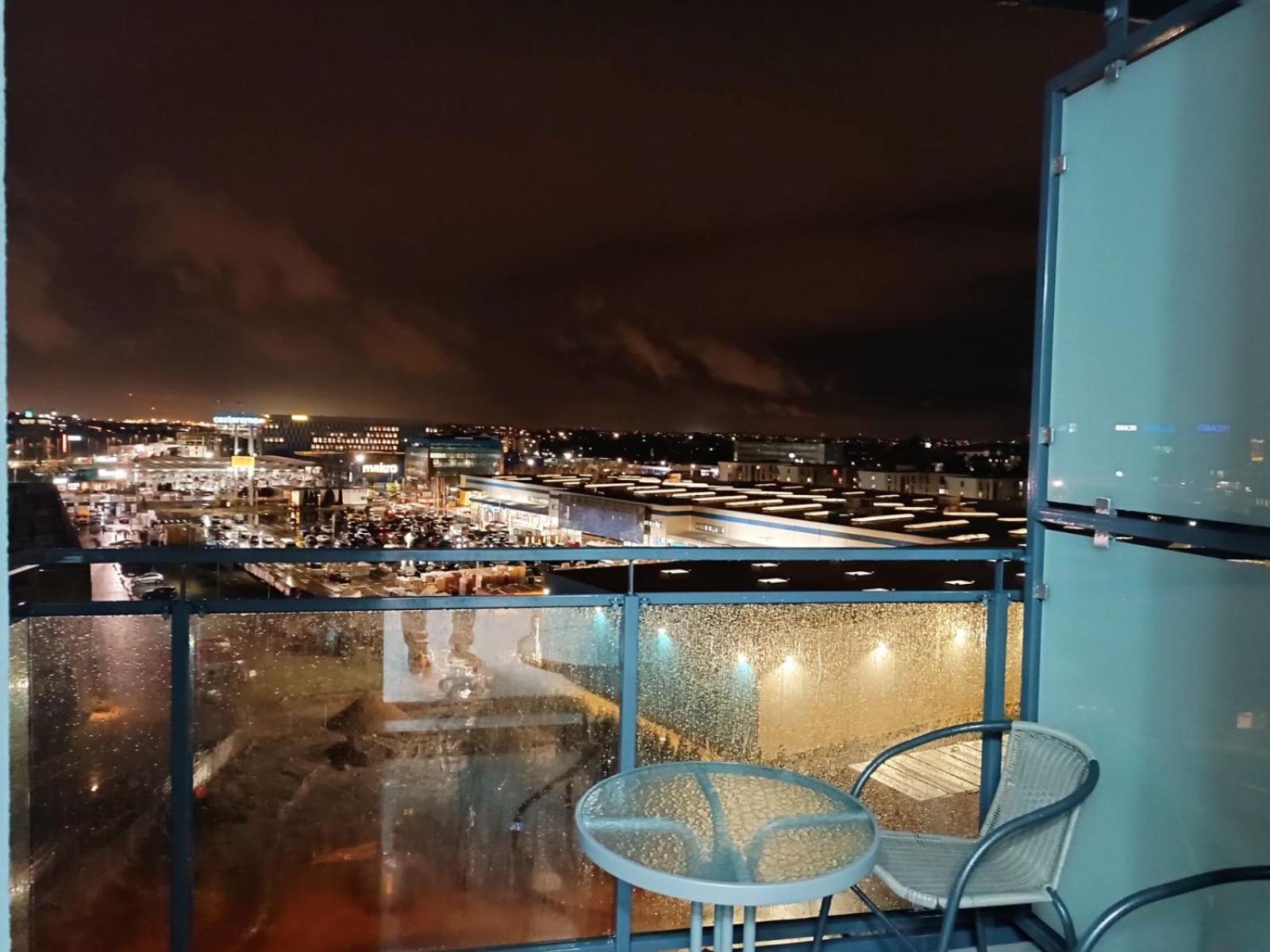 Apartamenty Wiktoryn 6A Warszawa Exteriör bild